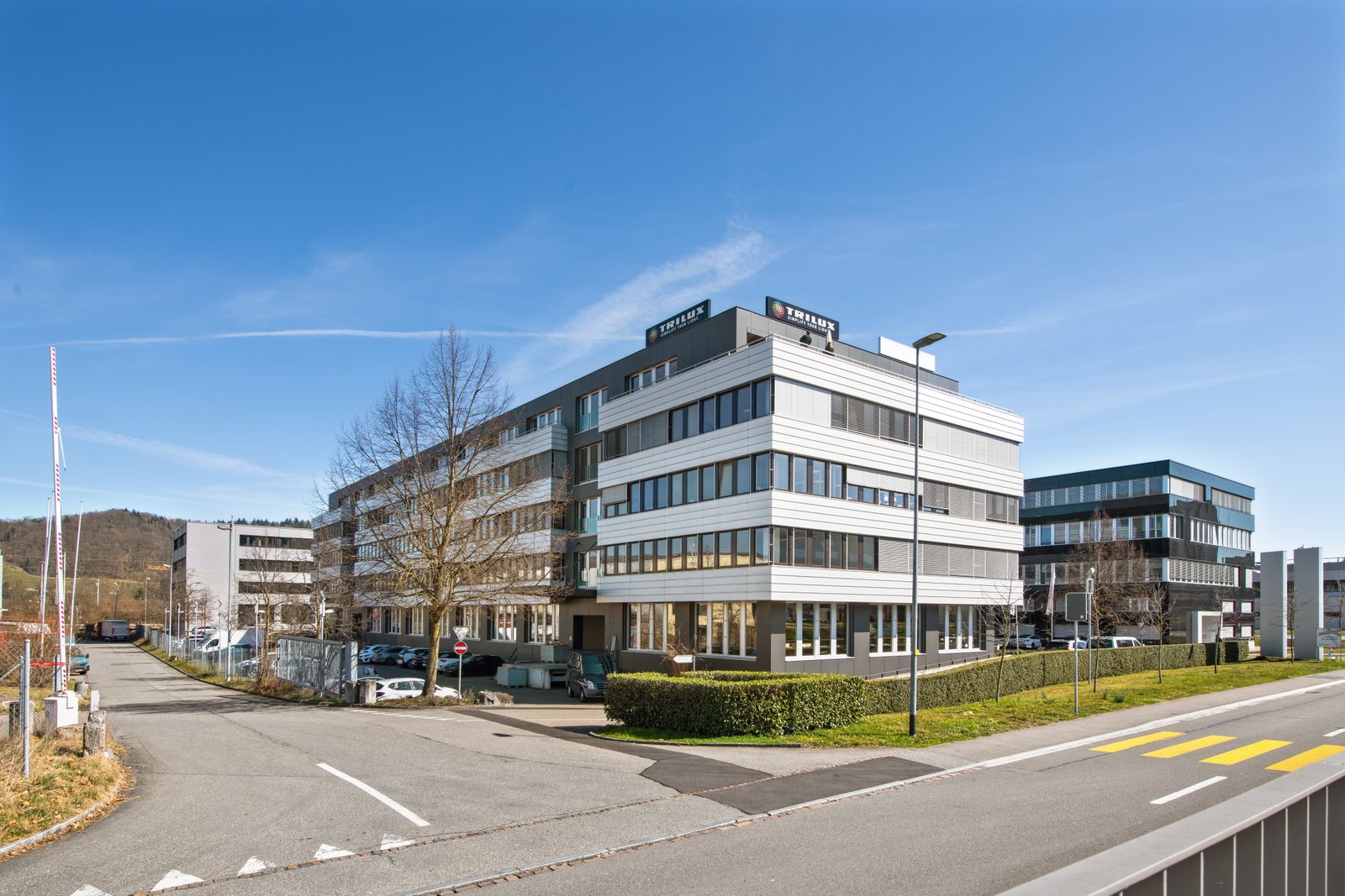 Aussenansicht des Gebäudes an der Bodenäckerstrasse 3 in Spreitenbach